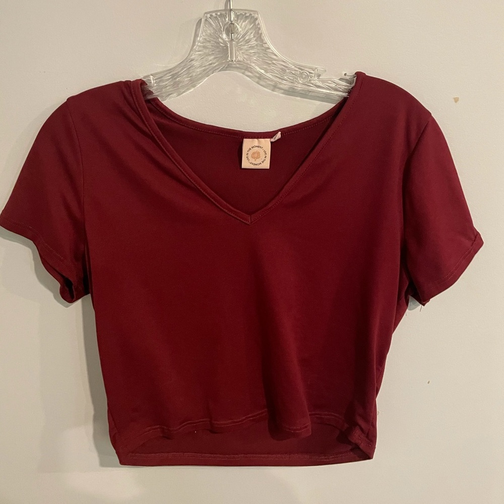 Burgundy Cropped Tee